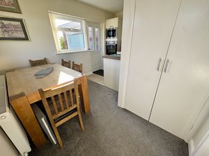 Open Plan Dining Kitchen- click for photo gallery